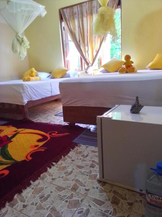 Flower Inn Szigirija Kültér fotó