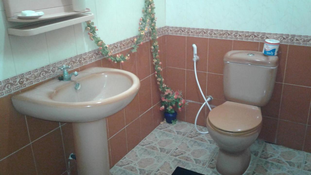 Flower Inn Szigirija Kültér fotó